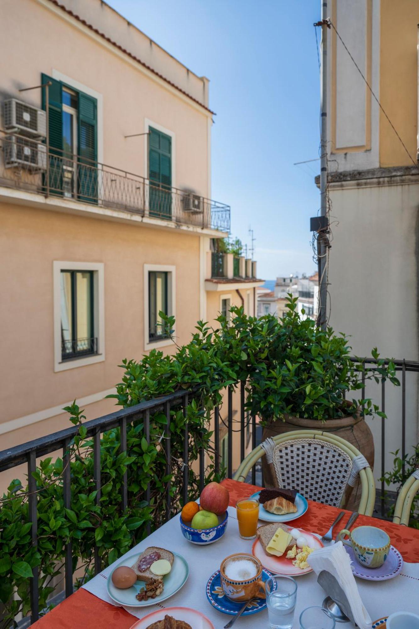 Hotel Antica Repubblica In Amalfi Center At 100Mt From The Sea Buitenkant foto