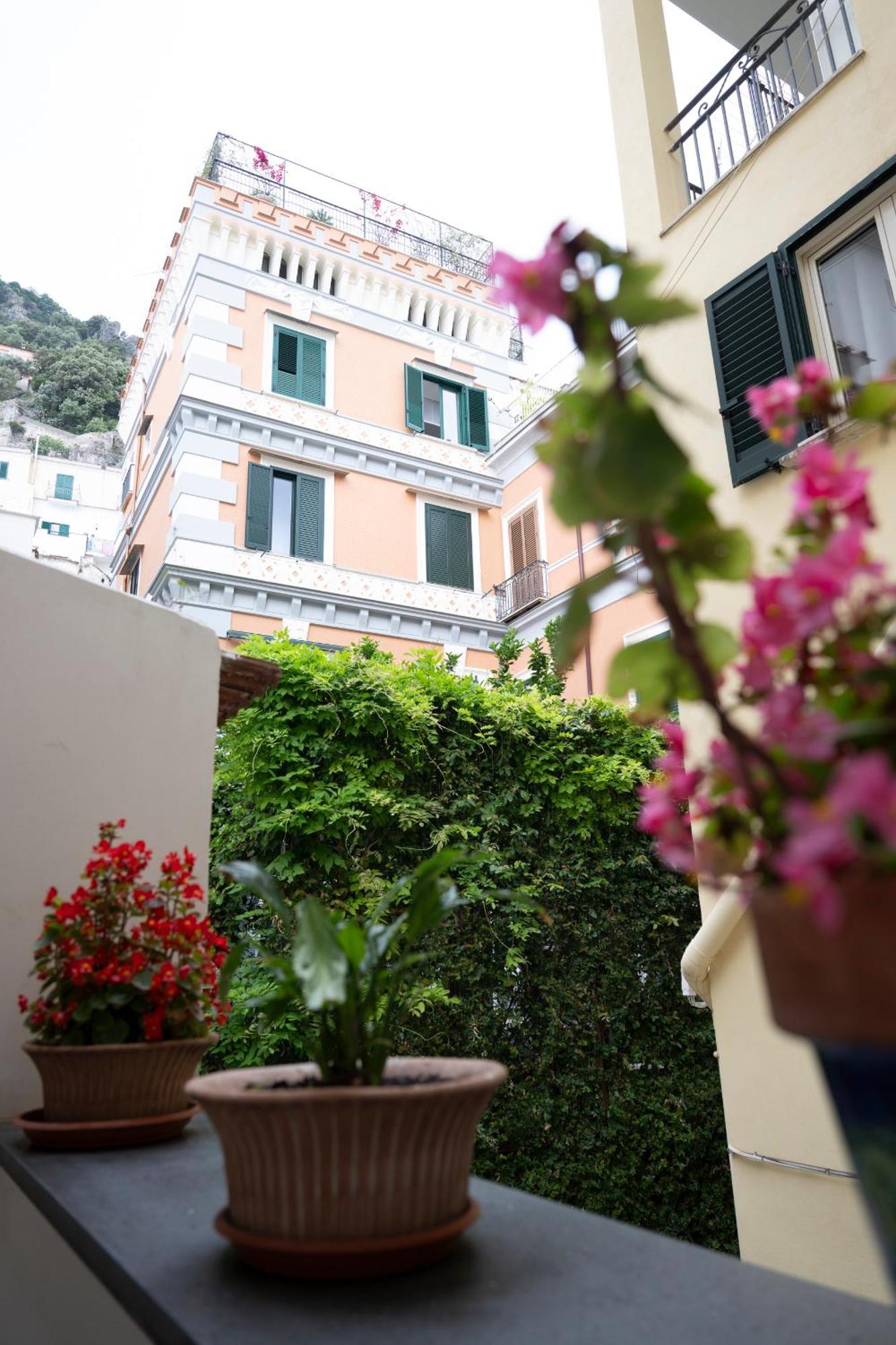 Hotel Antica Repubblica In Amalfi Center At 100Mt From The Sea Buitenkant foto