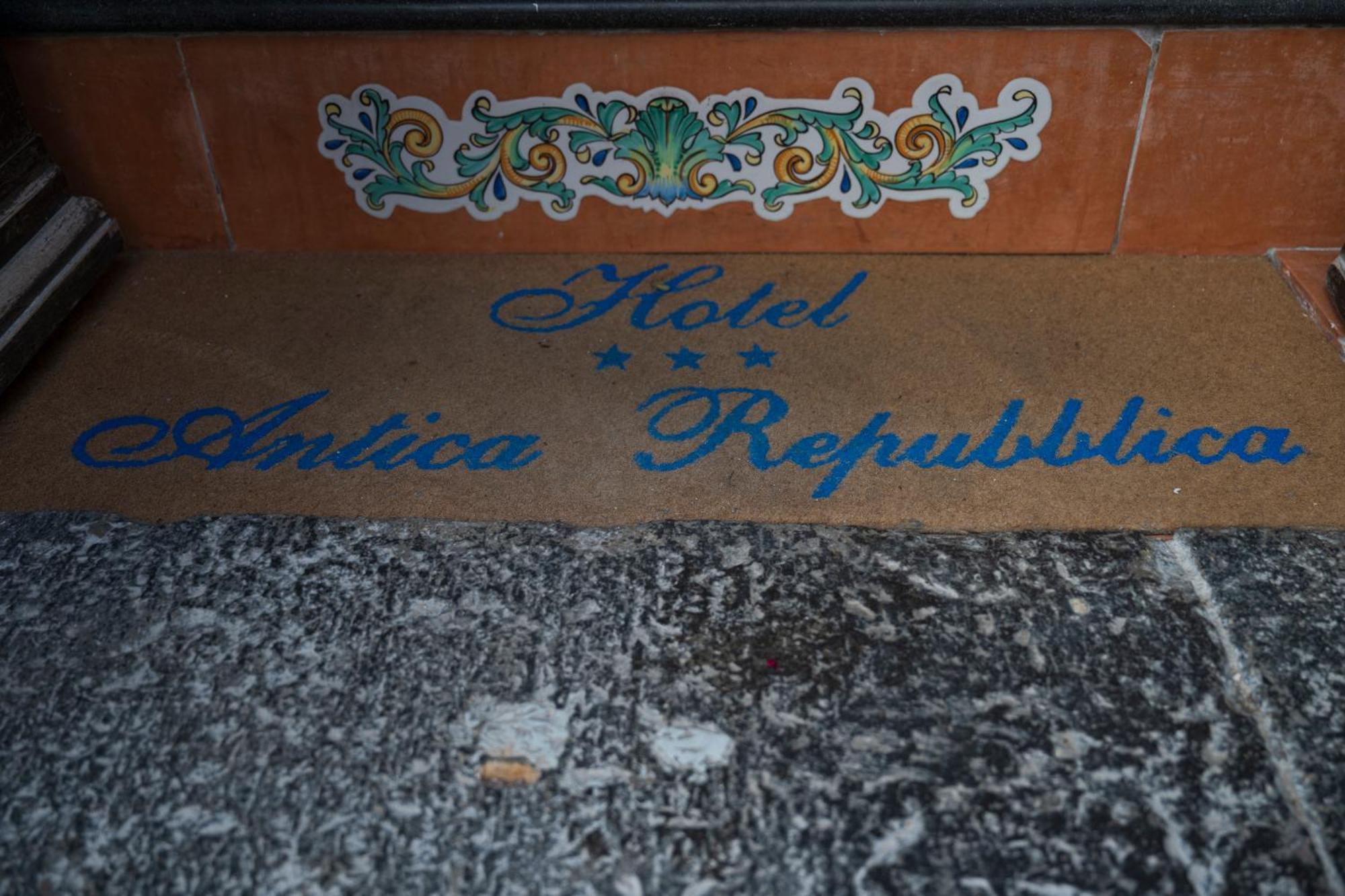 Hotel Antica Repubblica In Amalfi Center At 100Mt From The Sea Buitenkant foto